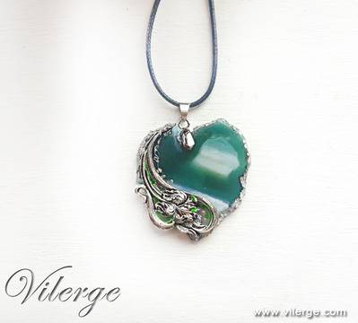 Красива колекция с винтидж колие от естествен камък за жени