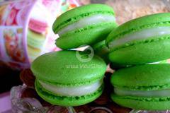 Френски макарони с бял шоколад