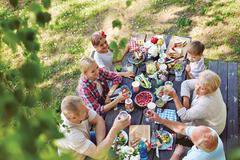 Спечелете 10 ваучера за кетъринг всеки на стойност 200 лева