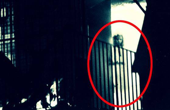 Български ловец на духове взриви Интернет!!!