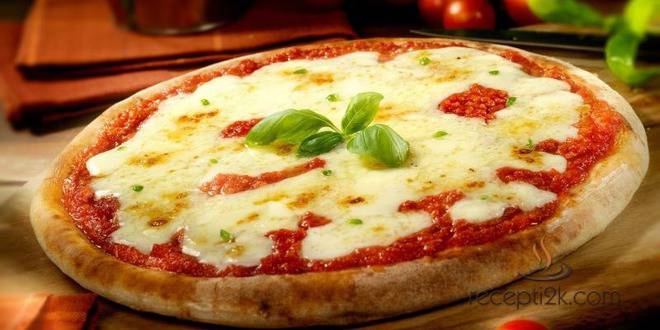 Рецепта за: Пица “Маргарита“