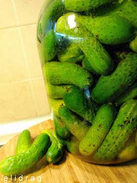 Кисели краставички по руска рецепта