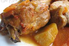 Заешко в гювеч