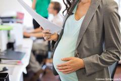 От 1 юни жените, които се връщат по-рано на работа, ще получават 50% от майчинството