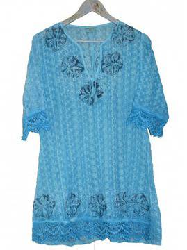 Дамска блуза туника с дантела