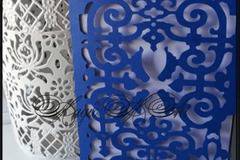 Сватбена покана в тъмно синьо с орнаменти 1039