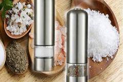 Електрическа мелничка за сол и подправки