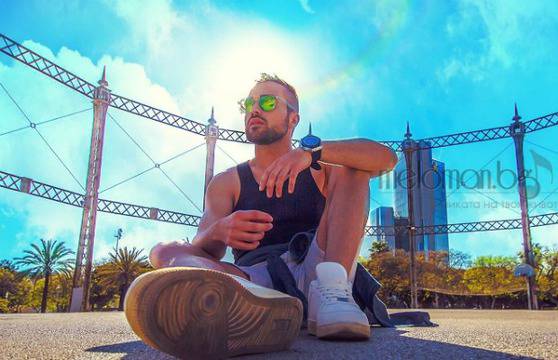 „Чакам те“: Митко Петров с нова песен и видеоклип в Барселона