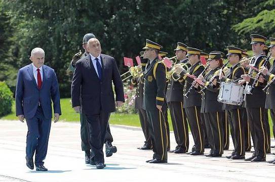 Борисов поздрави военната представителна част в Анкара, с „Мархаба аскер” (СНИМКИ)