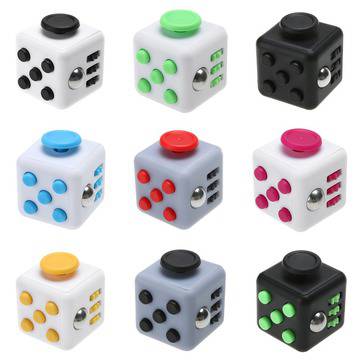 Fidget Cube-Антистрес Играчка