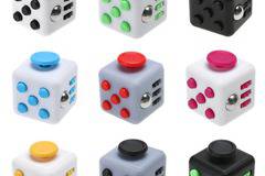 Fidget Cube-Антистрес Играчка