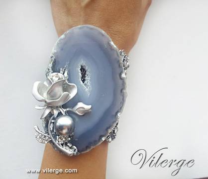 Красиви гривни за жени и модна тенденция за сезон ЕСЕН 2017