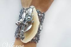 Винтидж гривна с естествен камък за сезон ЕСЕН 2017