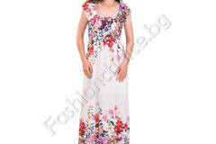 Грациозна дълга дамска рокля с гол гръб на цветя