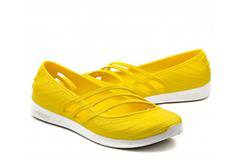 Оригинлани дамски обувки ADIDAS оригинални и модерни спортни обувки