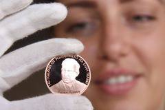 БНБ пуска в обращение монета „140 години от рождението на Елин Пелин“