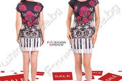 Елегантна дамска рокля със свеж флорален принт