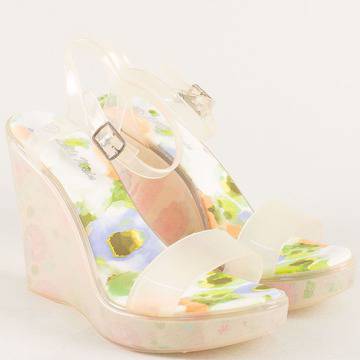 Бежови дамски сандали на висока стабилна платформа m1608bj