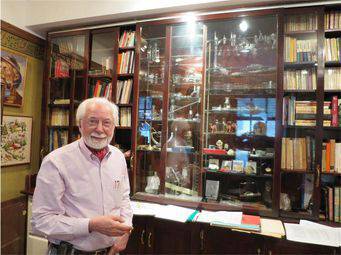 Проф. Рефетов: Натуралният хормон от животински щитовидни жлези вреди