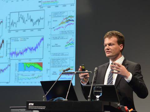Швейцарски климатолог: На човечеството му остават само 3 спокойни години, после идват катаклизми!