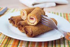 Перфектните рулца с шунка и кашкавал