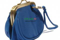 Стилно кожено портмоне с метална закопчалка