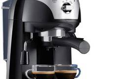 Еспресо машина DeLonghi