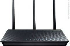 Рутер ASUS RT-AC66U Черен само за 299 лв от СПИЙД КОМПЮТРИ – Всичко за перфектния гейминг!