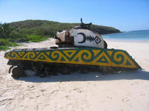 Танкове на плажа…