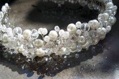 Новата колекция корони и аксесоари за коса на AbsoluteRose