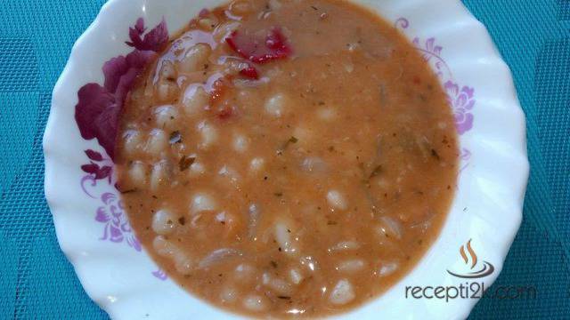 Рецепта за: Боб яхния