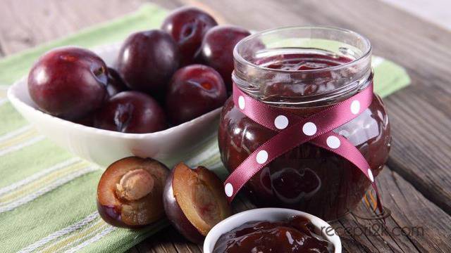 Рецепта за: Сладко от сини сливи