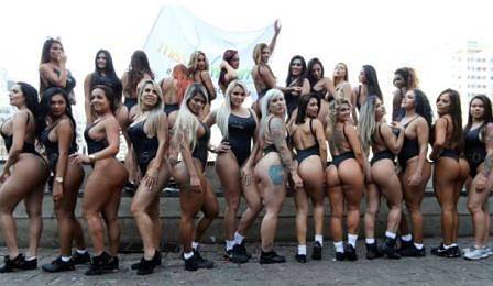 В Бразилия избират най-красивото женско дупе (СНИМКИ)
