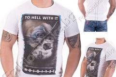 Памучна мъжка тениска в бяло с щампа и надпис TO HELL WITH IT