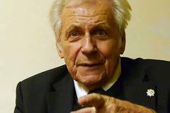 Проф. Неумивайкин: Правете си жива вода на котлона и няма да боледувате!