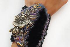 Мода за ЕСЕН с красиви винтидж гривни с Бижута за жени