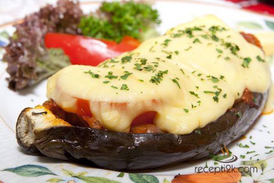 Патладжан с яйца и кашкавал на фурна