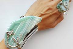 За зимата с модни бижута за жени и колекция Коледа