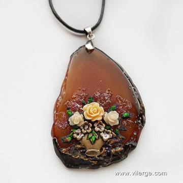 Актуални бижута за Зима и винтидж колиета за жени