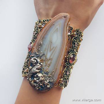 Топ колекция бижута за сезон зима и подарък за Коледа