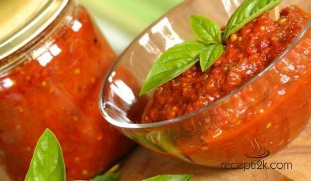 Домашна едросмляна лютеница