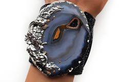 8 идеи как да бъдеш модерни с бижу през Зимата