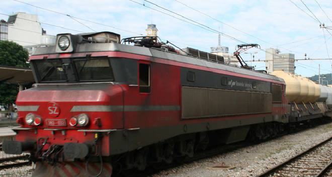 Словенците подкрепиха на референдум мащабен проект за железопътна линия