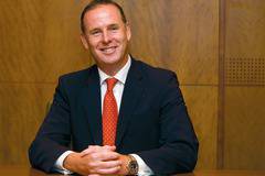 Etihad назначават бивш шеф на Министерството на отбраната на Великобритания за Изпълнителен Директор