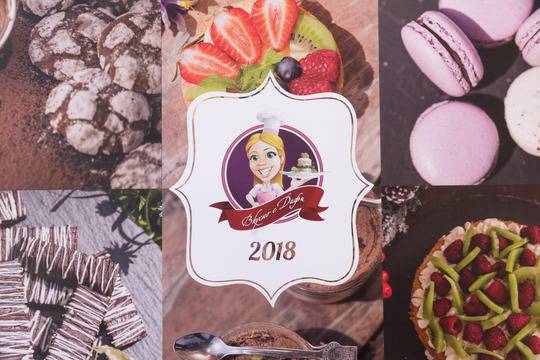 Красив Календар с Авторски Изображения