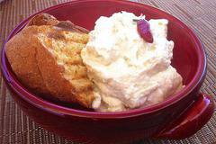 Тирокафтери салата (Τυροκαυτερή)