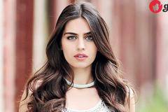 Вижте коя наистина е красивата Нур от „Сега и завинаги“