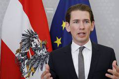 Кой е Себастиан Курц?