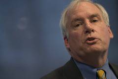 Федералният резерв на САЩ ще повиши лихвените проценти три или четири пъти през 2018