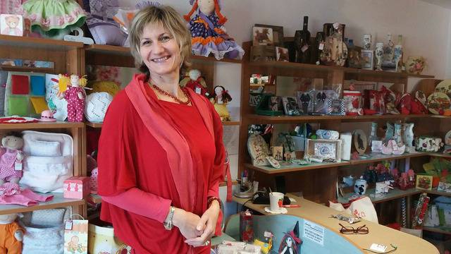 Подаръци от душа и сърце, изработени от сръчни ръце